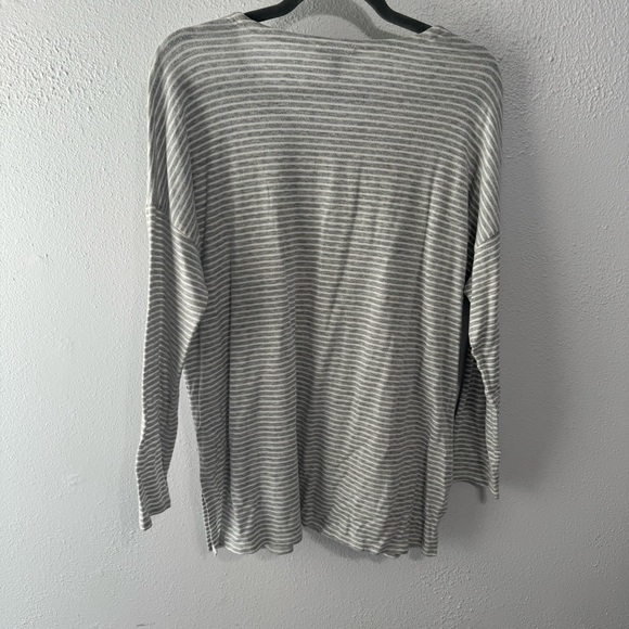 Eileen Fisher grey white tunic tee size medium - Picture 6 of 6